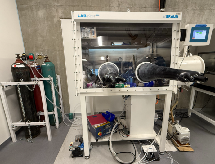 Argon-filled glovebox